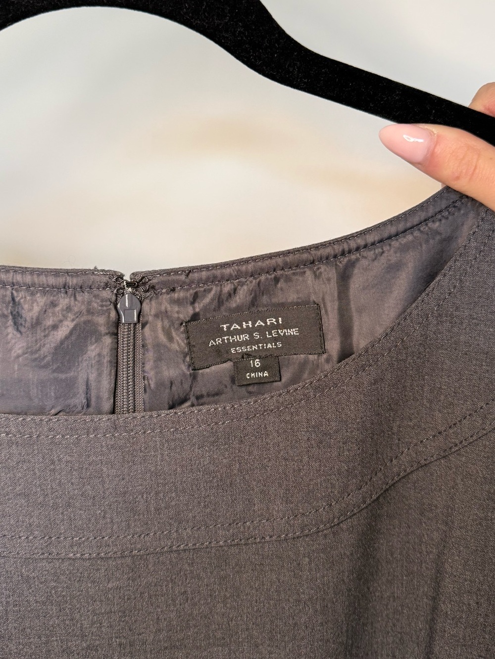 Tahari ASL Charcoal Gray Business Sheath Suit Dress | 16 - Picture 4 of 7